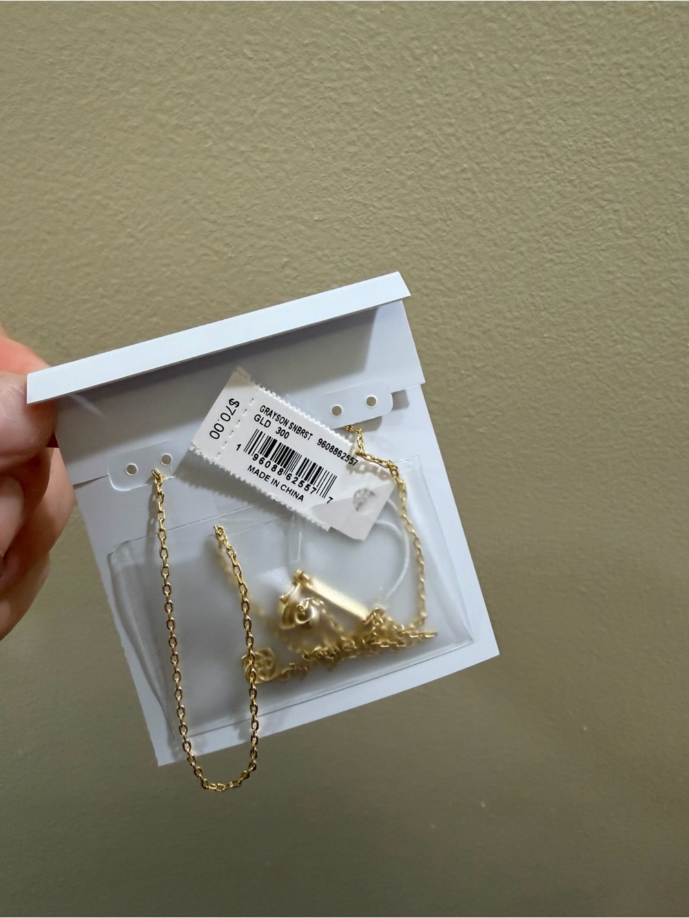 Kendra Scott Gold Sunburst Necklace with Green Stone Pendant - Picture 2 of 2